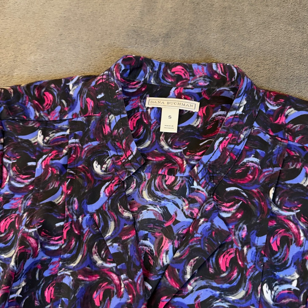 Dana Buchman Button Down Tunic Top Abstract Print Short Sleeve Womens Small